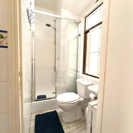 Alfama Center דירה *