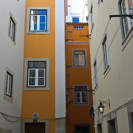 Alfama Center דירה *